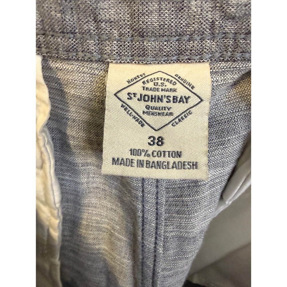 St. Johns Bay Shorts Mens 38 Grey Cotton Chambray Flat Front Casual Chino